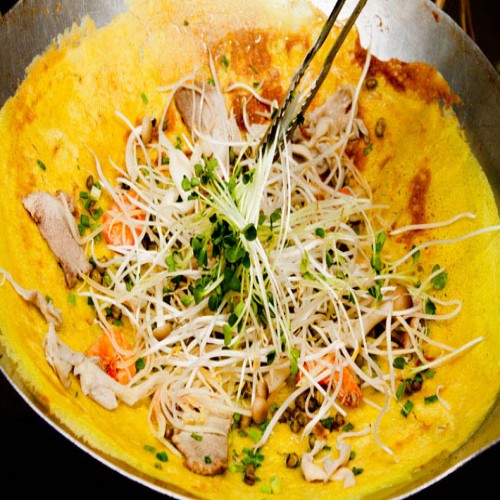 Vietnamese Crepe Recipe (Bánh Xèo Việt Nam)